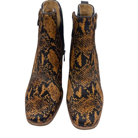 Sofft Canelli Snake Print Calf Hair Square Toe Heeled Ankle Boots 8 Women's - Picture 4 of 10